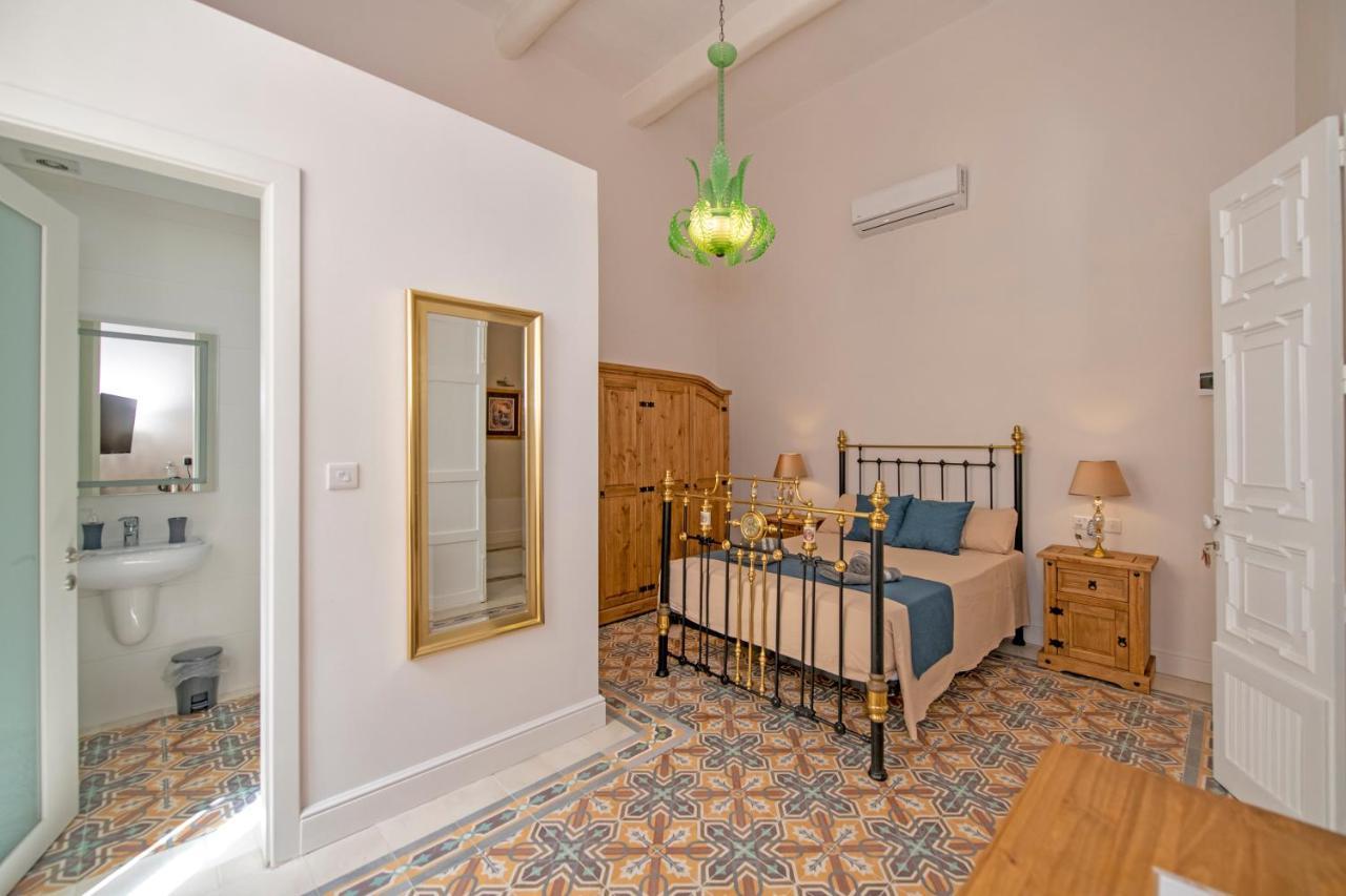 Ta' Dun Martin And Taz-Zija Bed And Breakfast Nadur Dış mekan fotoğraf