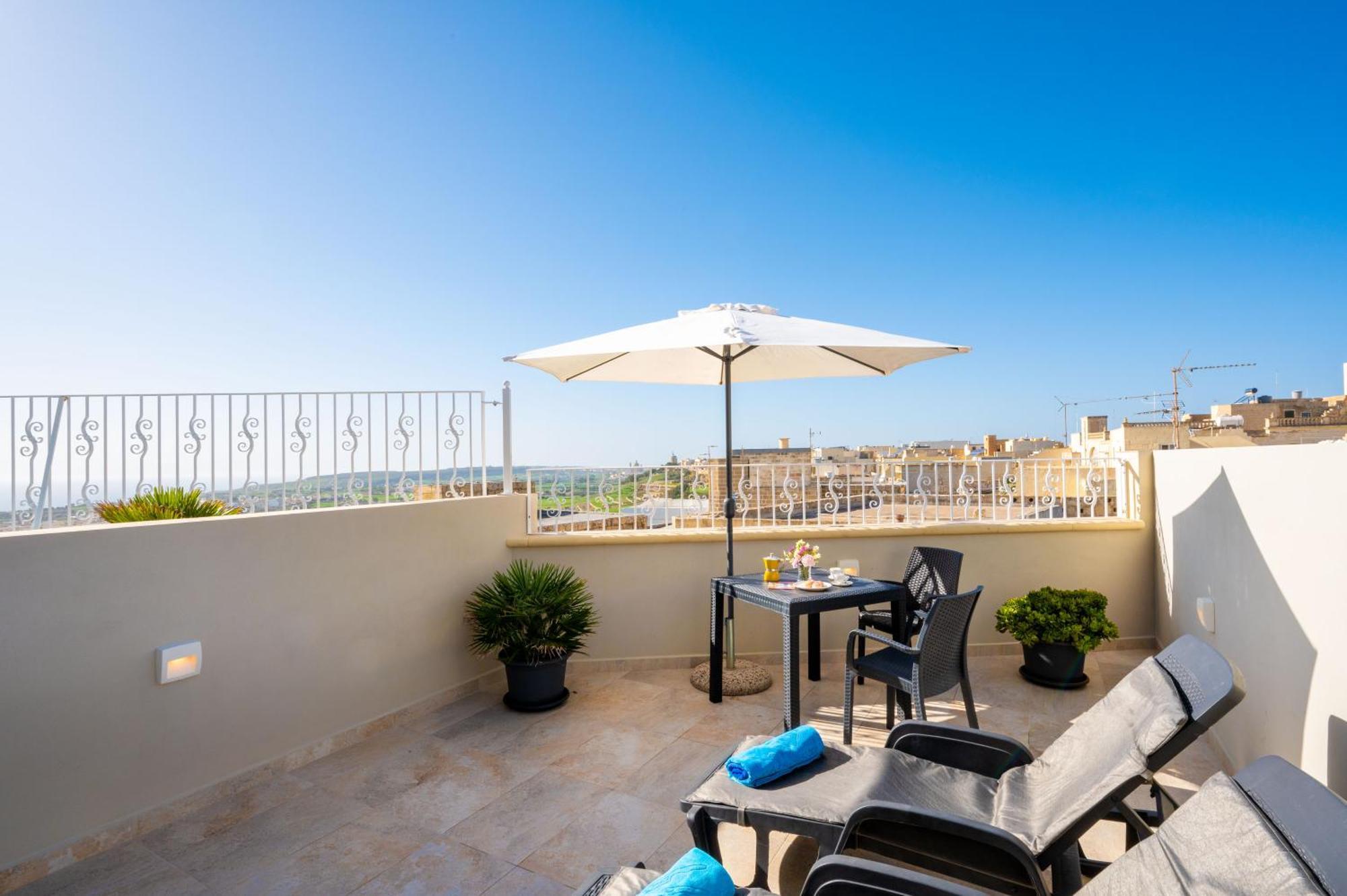 Ta' Dun Martin And Taz-Zija Bed And Breakfast Nadur Dış mekan fotoğraf