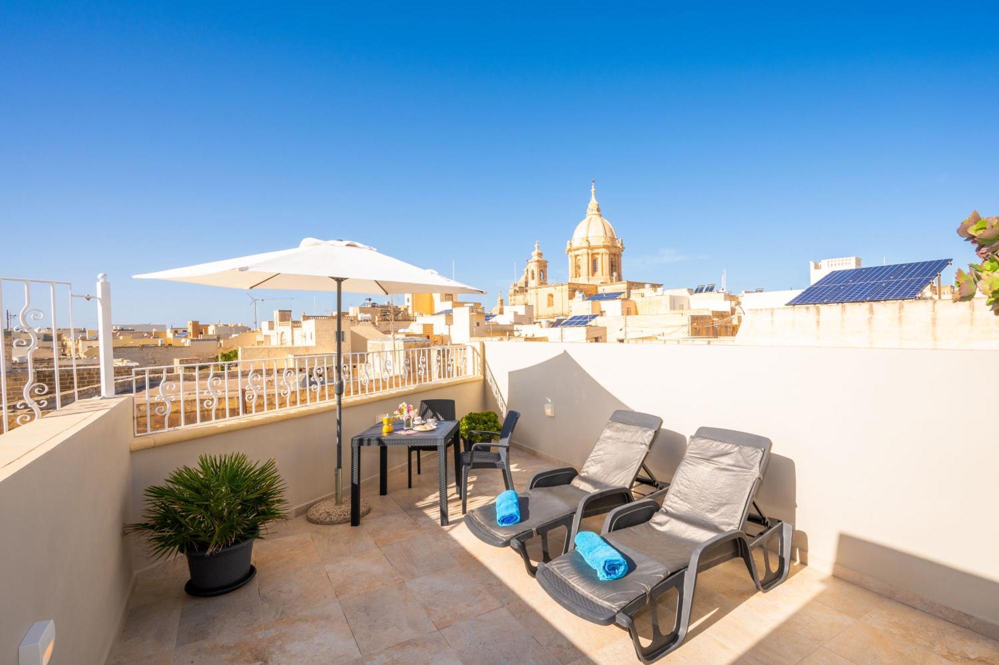 Ta' Dun Martin And Taz-Zija Bed And Breakfast Nadur Dış mekan fotoğraf