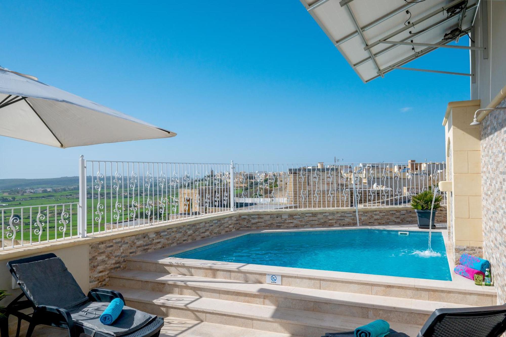 Ta' Dun Martin And Taz-Zija Bed And Breakfast Nadur Dış mekan fotoğraf